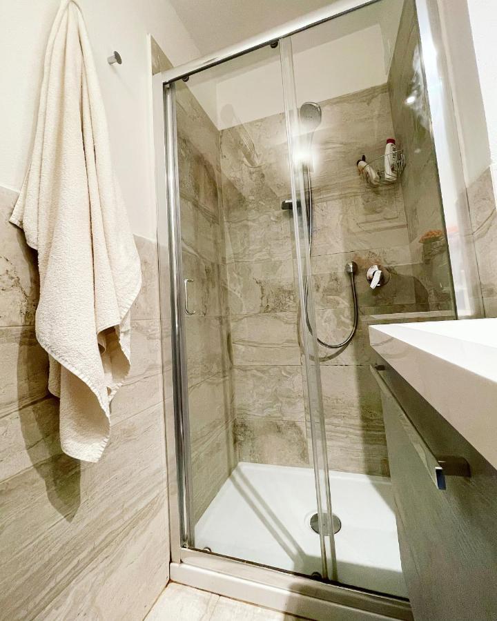 Leonardo Apartments Флоренция Екстериор снимка